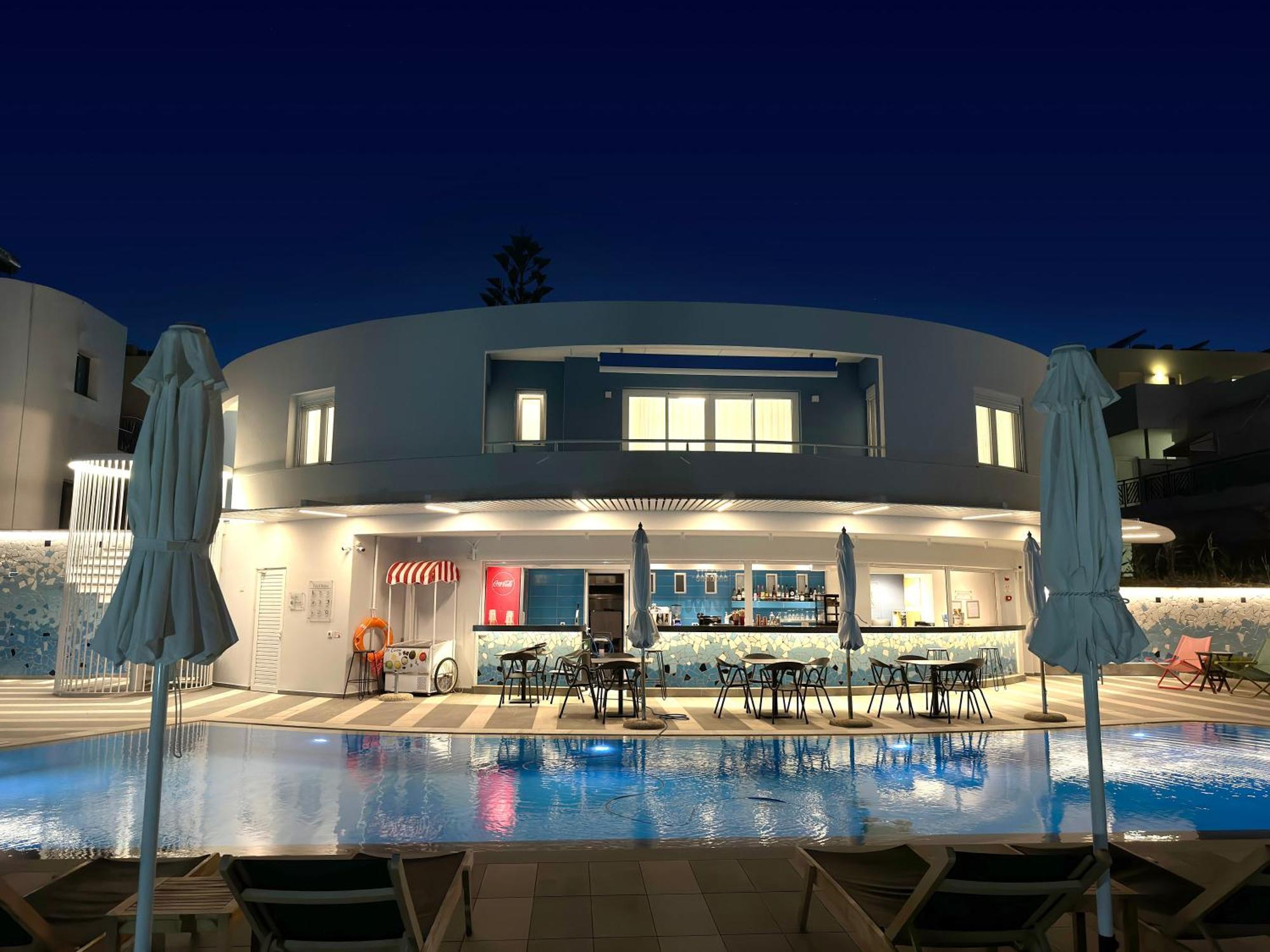Evdokia Suites Goúvai Luaran gambar