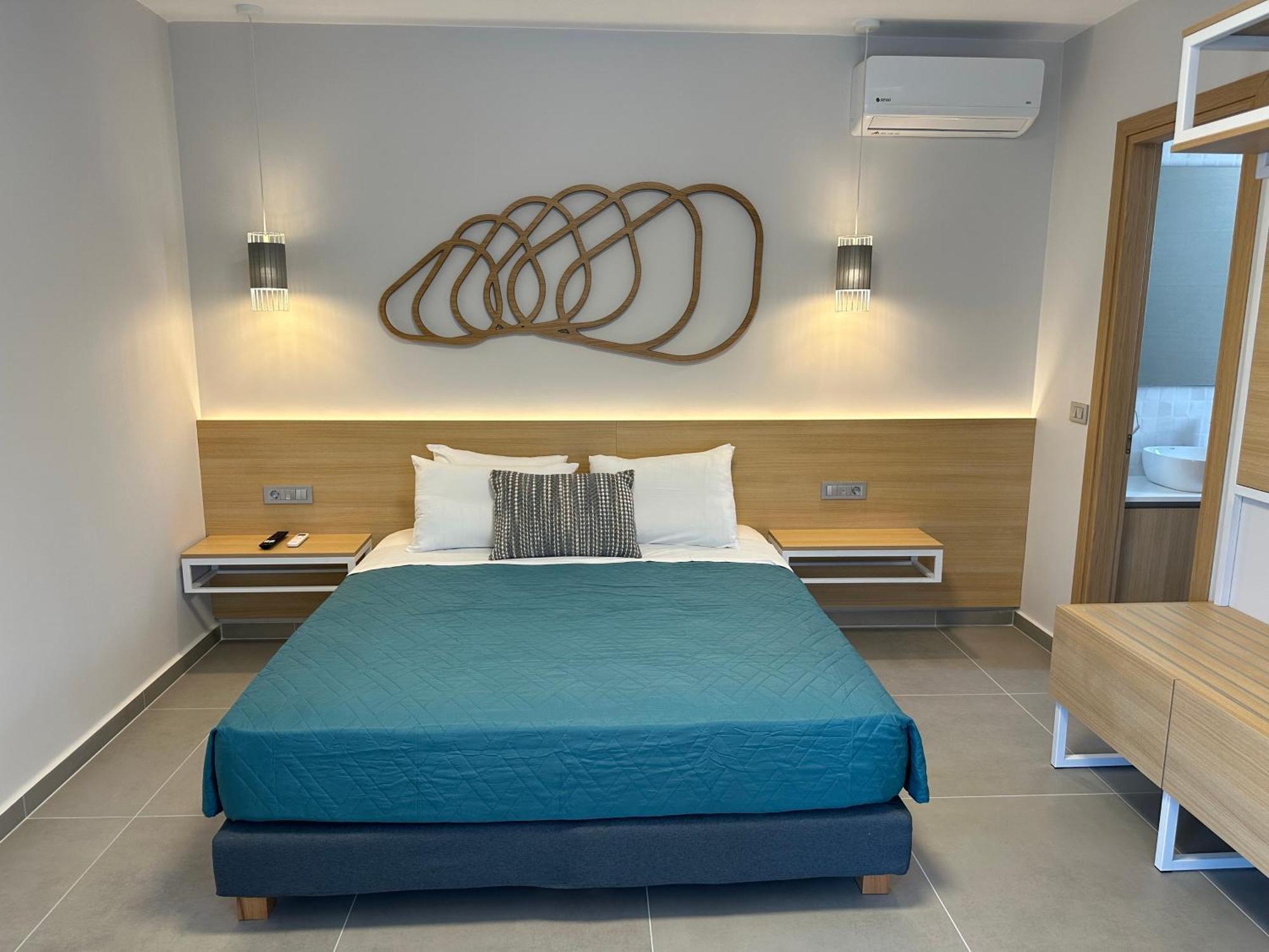 Evdokia Suites Goúvai Luaran gambar