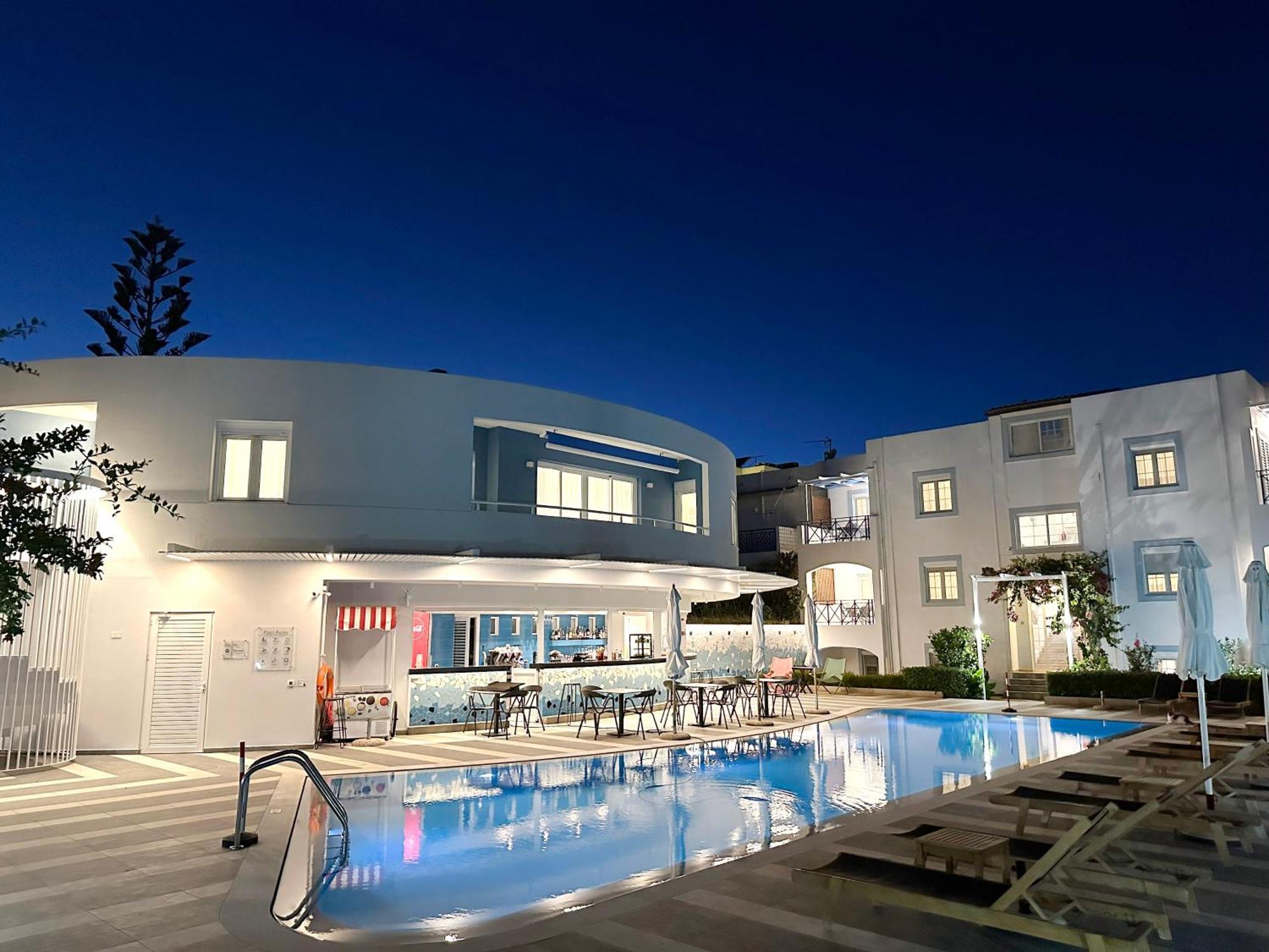 Evdokia Suites Goúvai Luaran gambar