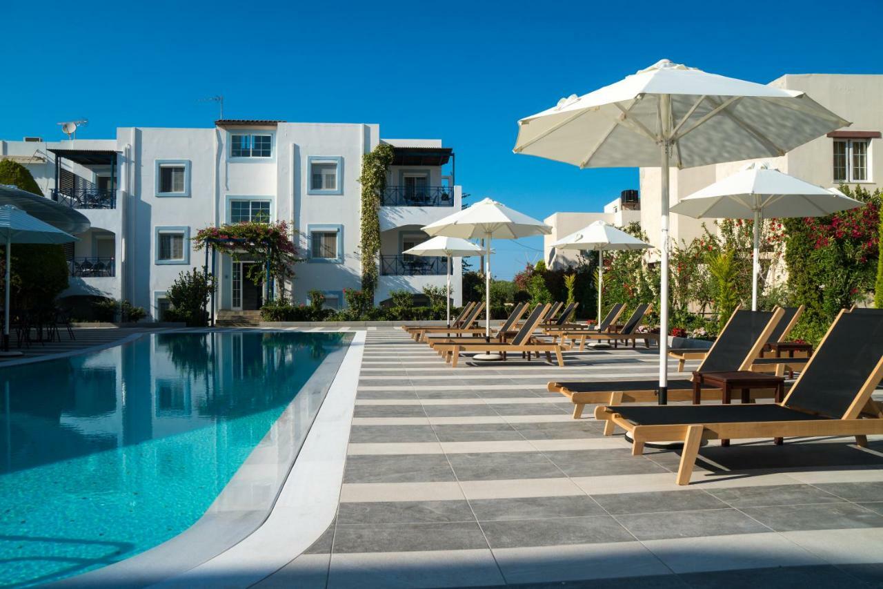 Evdokia Suites Goúvai Luaran gambar