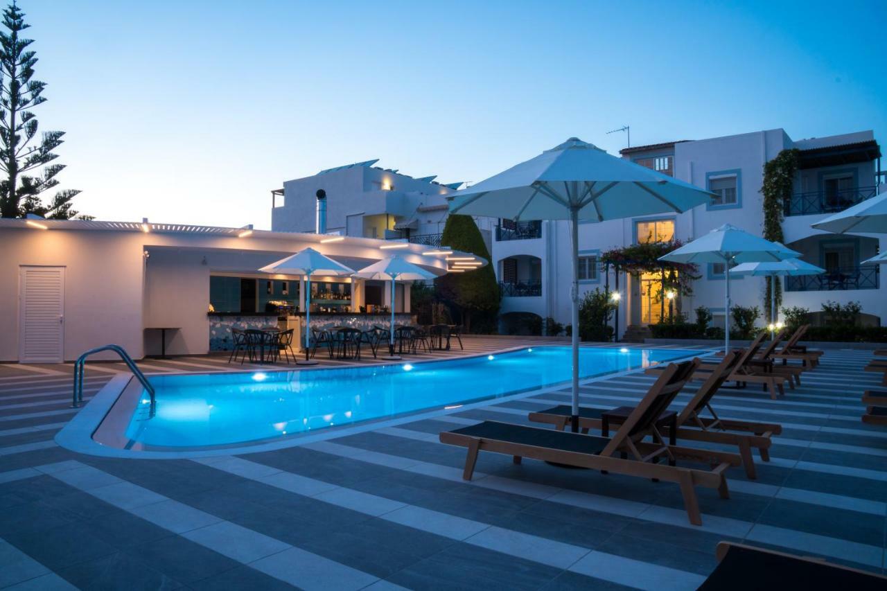 Evdokia Suites Goúvai Luaran gambar