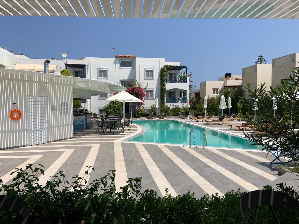 Evdokia Suites Goúvai Luaran gambar